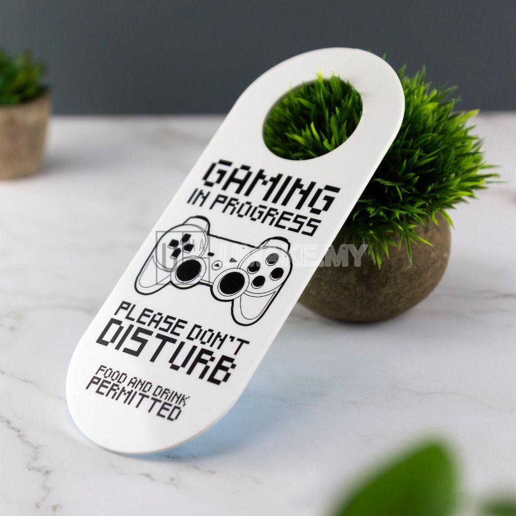 Gaming Do Not Disturb Door Hanger