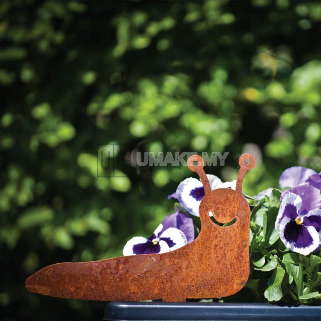 Metal Slug Garden Pot Ornament