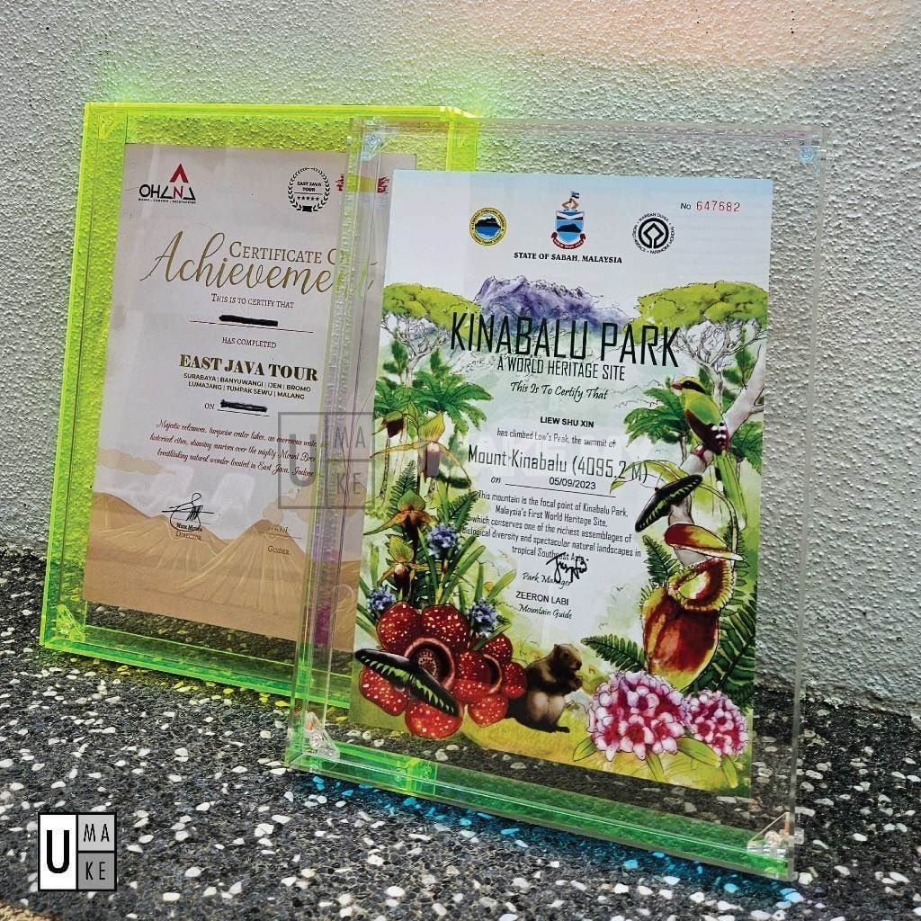 Floating Acrylic Photo Frame (Colourful)