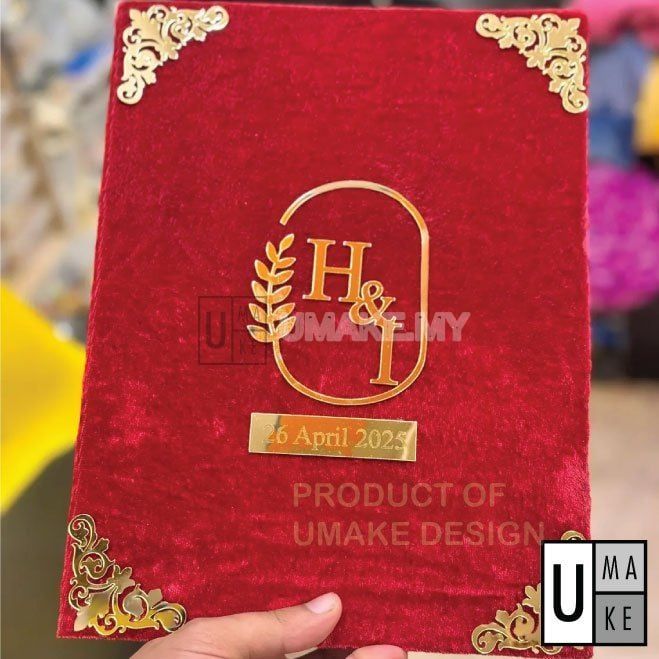 Custom Gold Mirror Nikkah Certificate Cover