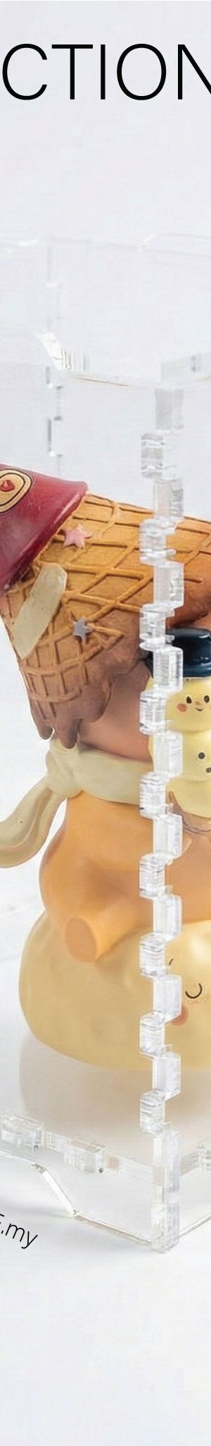 Acrylic Self-Assembly Display Case (Stackable & Dustproof)